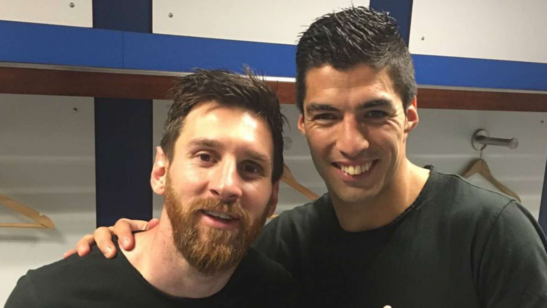 在次回合比 在次回合比