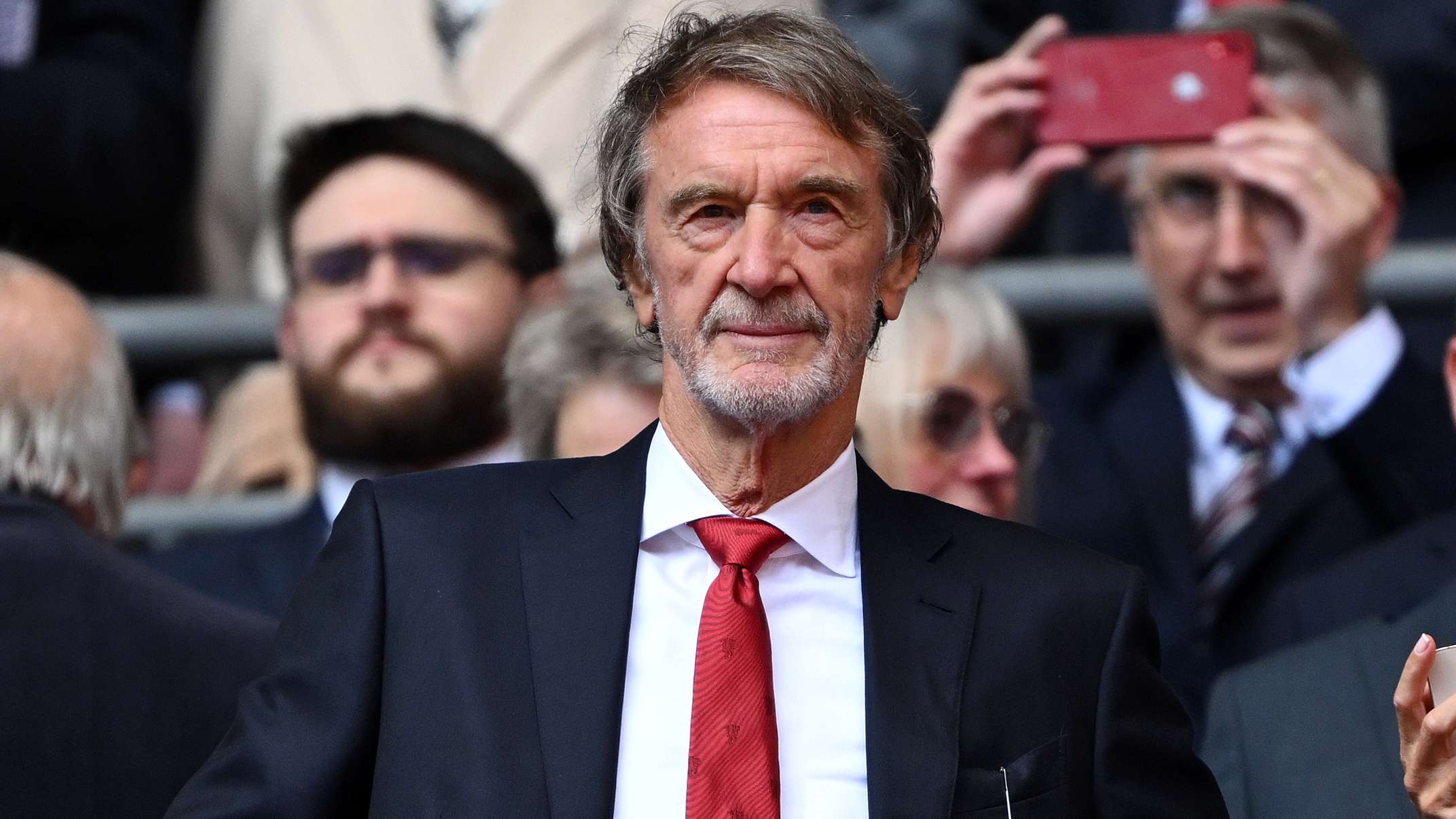 隊憑藉萊昂 隊憑藉萊昂